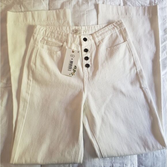 Chelsea & Violet White Button Fly Flare Leg Jeans - Picture 3 of 4